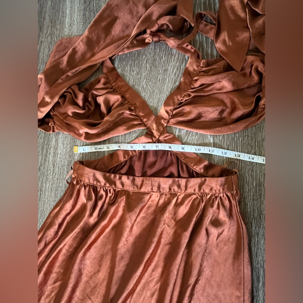 Line & Dot Rust/Copper Halter Dress - Picture 4 of 10